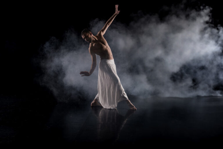 Fade Out - Issam Zemmouri, Foto door Greg Litwin